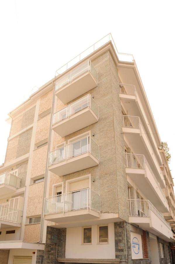 Casa Vacanze Medit Alassio Ngoại thất bức ảnh